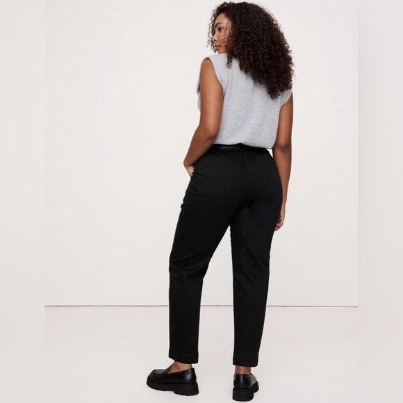 NWT! Banana Republic The Weekender Black Barrel-Leg Pant - Multiple Sizes 🔹 - Picture 5 of 8